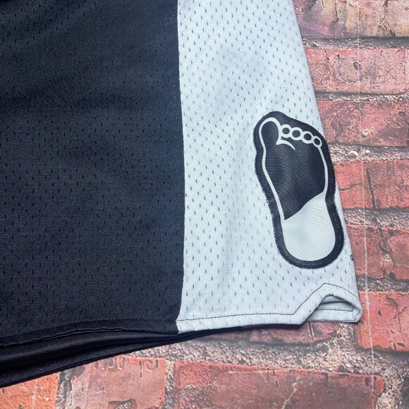 North Carolina Tarheels Shorts Mens Large VTG UNC Jordan 82 Retro Mesh Gym - Picture 2 of 7